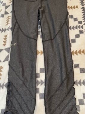Under Armour Dark Gray Compression HeatGear Leggings